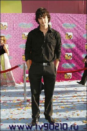 tv90210.ru_michael_steger_015 (331x500, 53 kБ...)