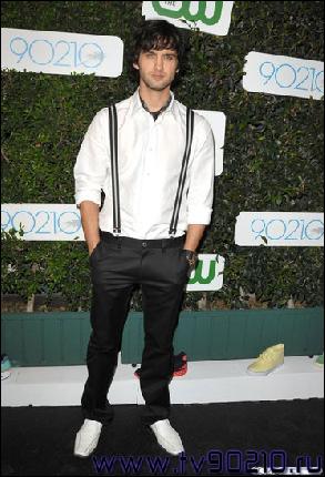 tv90210.ru_premieres_s2_027 (373x549, 61 kБ...)